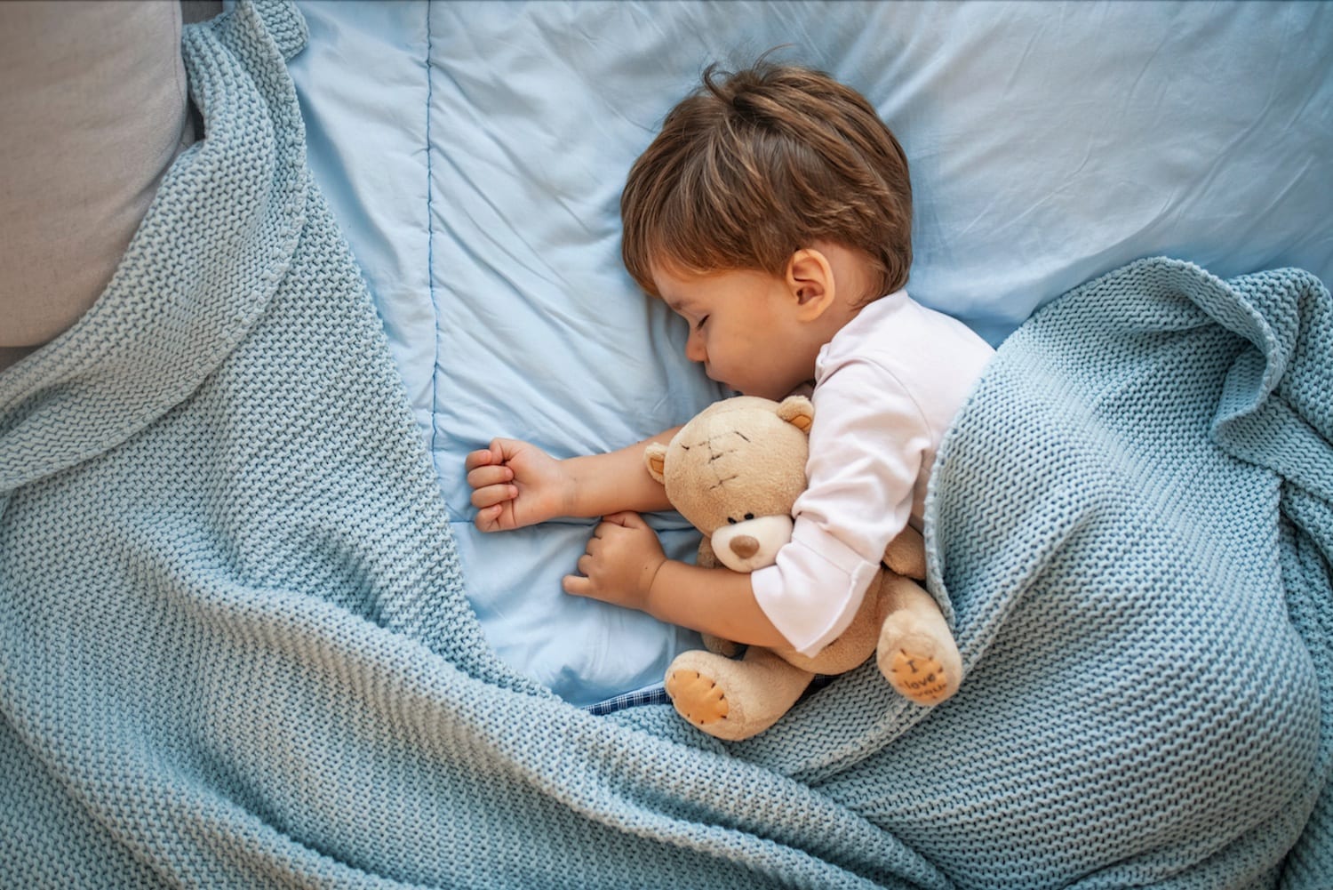 Guide to Newborn Sleep Tips